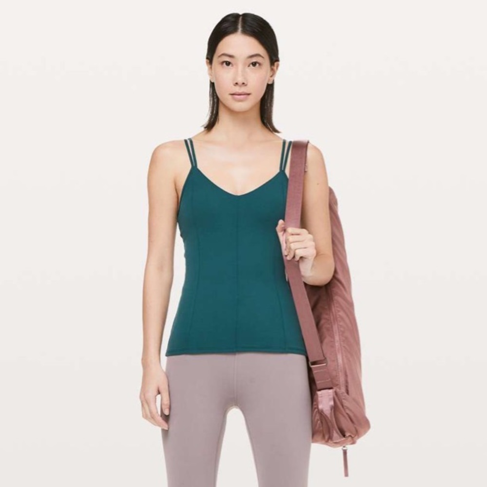 EUC Lululemon Hugged & Held Tank Sz 6